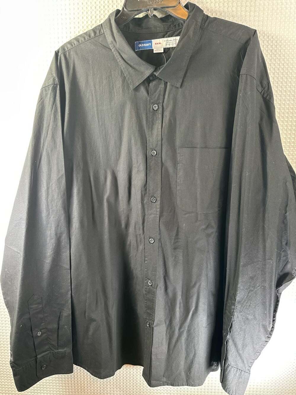 Old Navy Everyday Regular Fit Built-In Flex Long Sleeve Black Dress Shirt